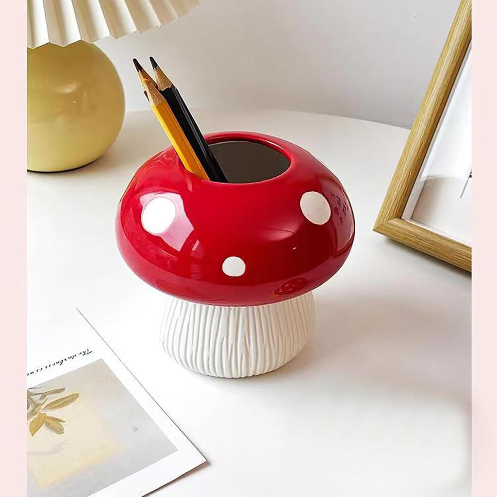 Mushroom Toothbrush Holder ， Cute Toothbrush Holder，Best Mushroom Kitchen Decor and Mushroom Bathroom Decor(Red)