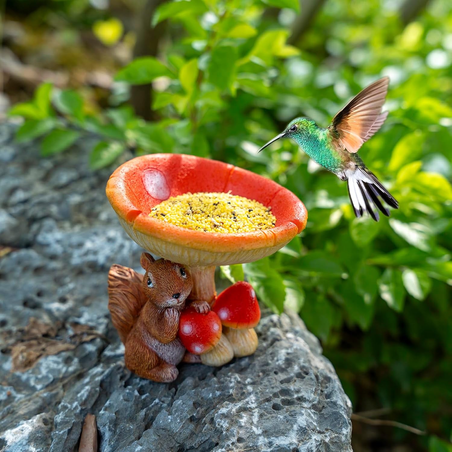 Resin Mushroom Statue Decor for Indoor and Outdoor Decoration, Bird, Small Animal, Insect Water Bowl Feeder for Garden, Backyard, Balcony (Squirrel)